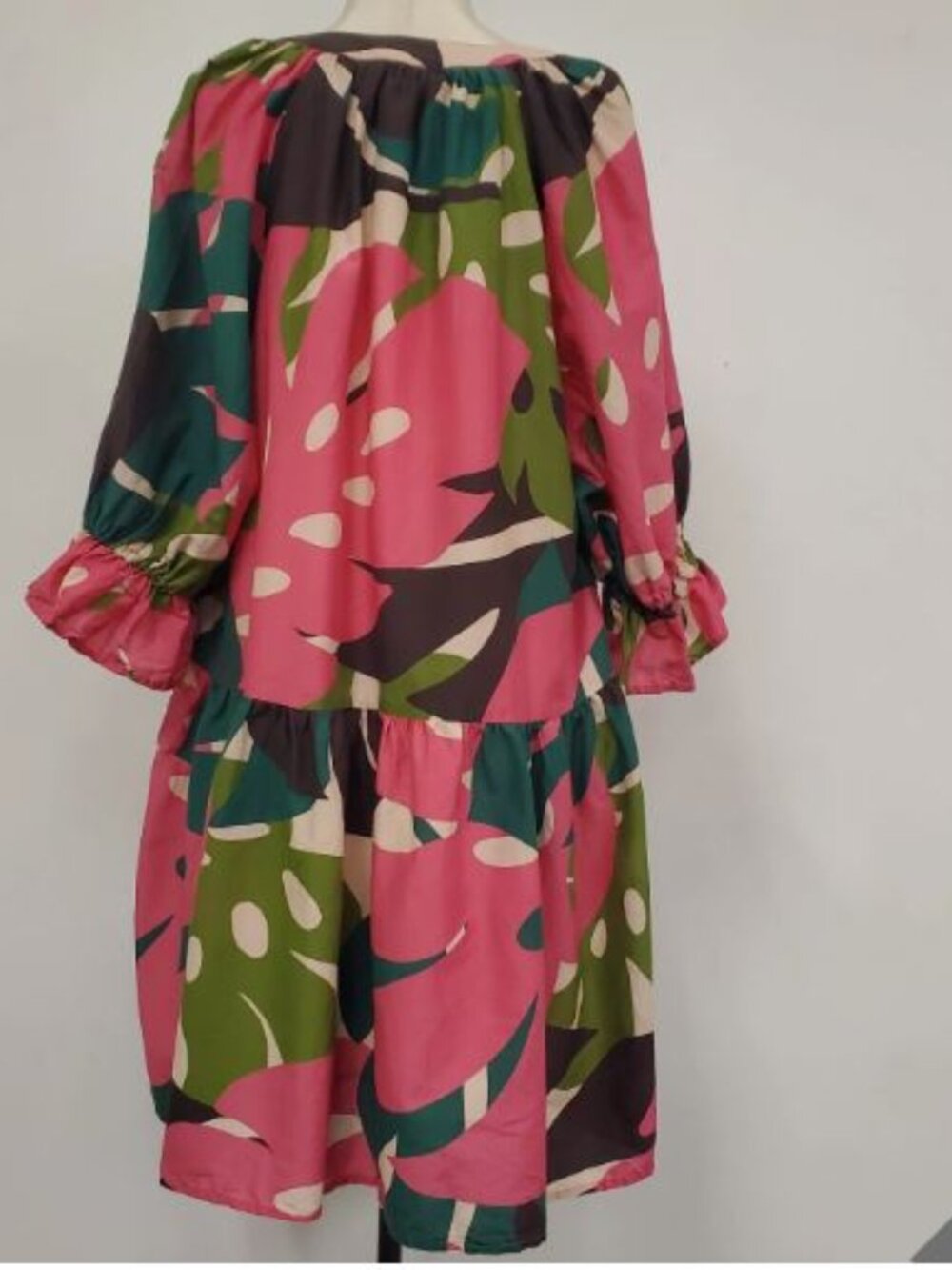 Velvet Graham Spencer Anthropologi Tracy Silk Dress Pink Medium Tropical Cruise - Picture 4 of 8
